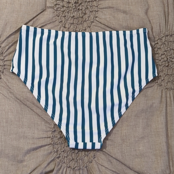 Bathing suit women's bikini bottom - Picture 2 of 3